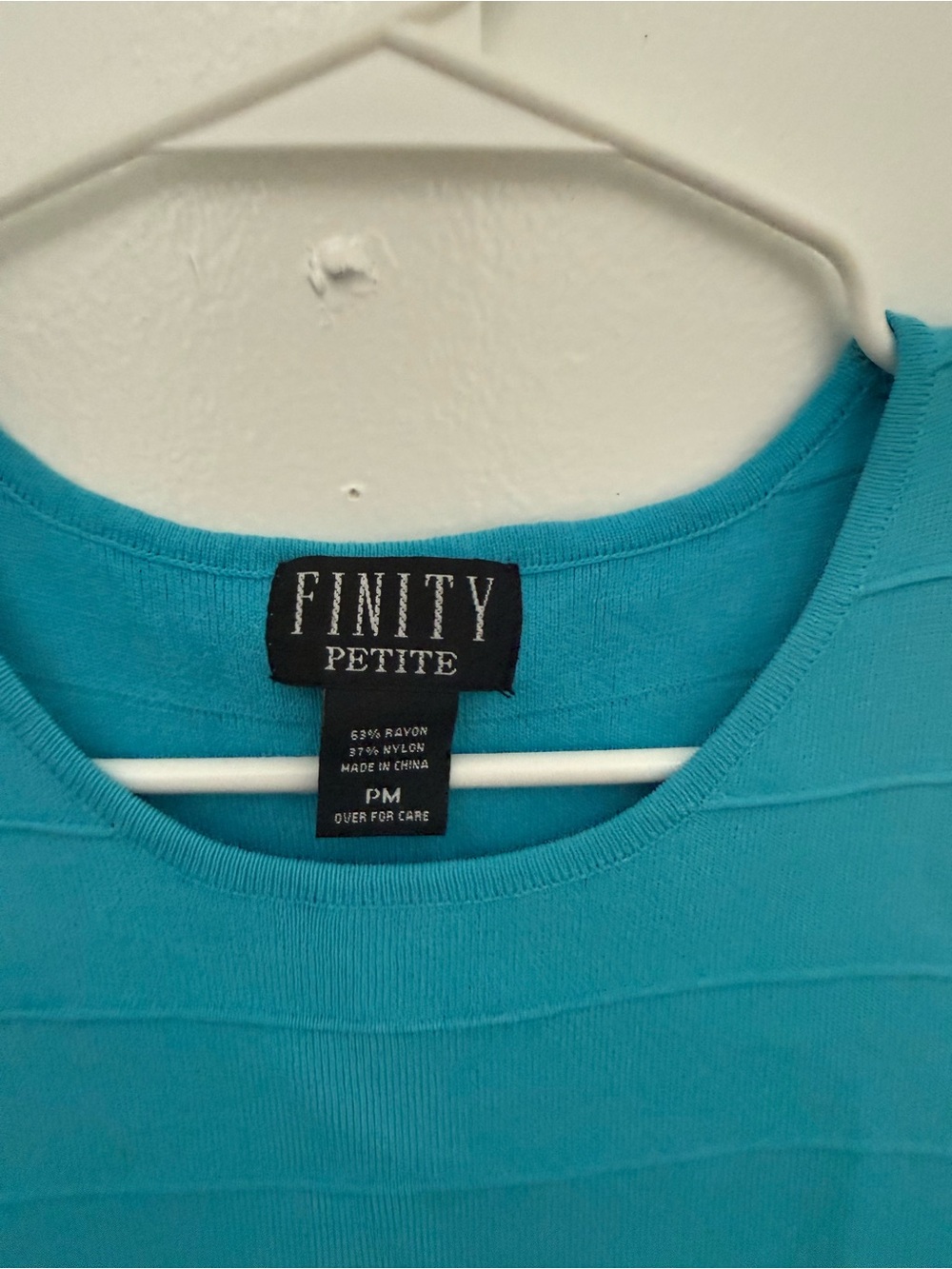Finity Turquoise Ribbed Tank Top - Picture 3 of 6